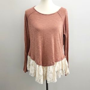 NWT Umgee Lace Top